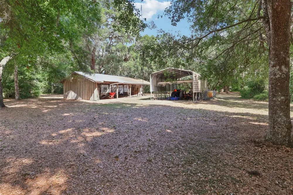 2685 CR 564 Bushnell, FL 33513
