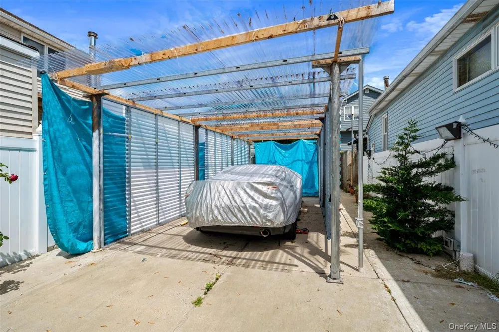 10216 164th Road Howard Beach, NY 11414