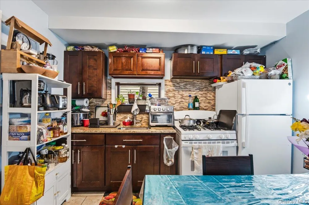 10216 164th Road Howard Beach, NY 11414