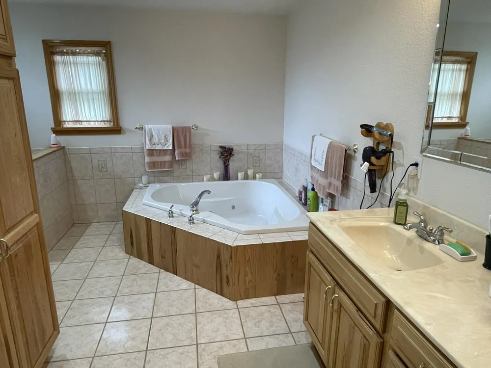 125 W Gallagher Road West Branch Township, MI 48661
