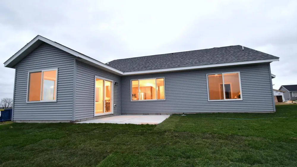 106 Fairway Street Zumbrota, MN 55992