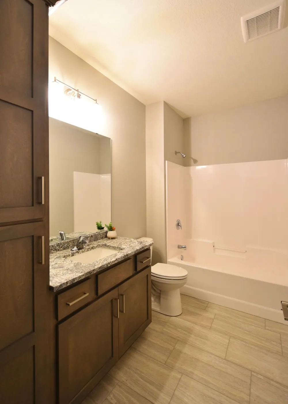 106 Fairway Street Zumbrota, MN 55992