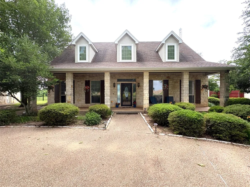 1170 Brazos Loop Gholson, TX 76705