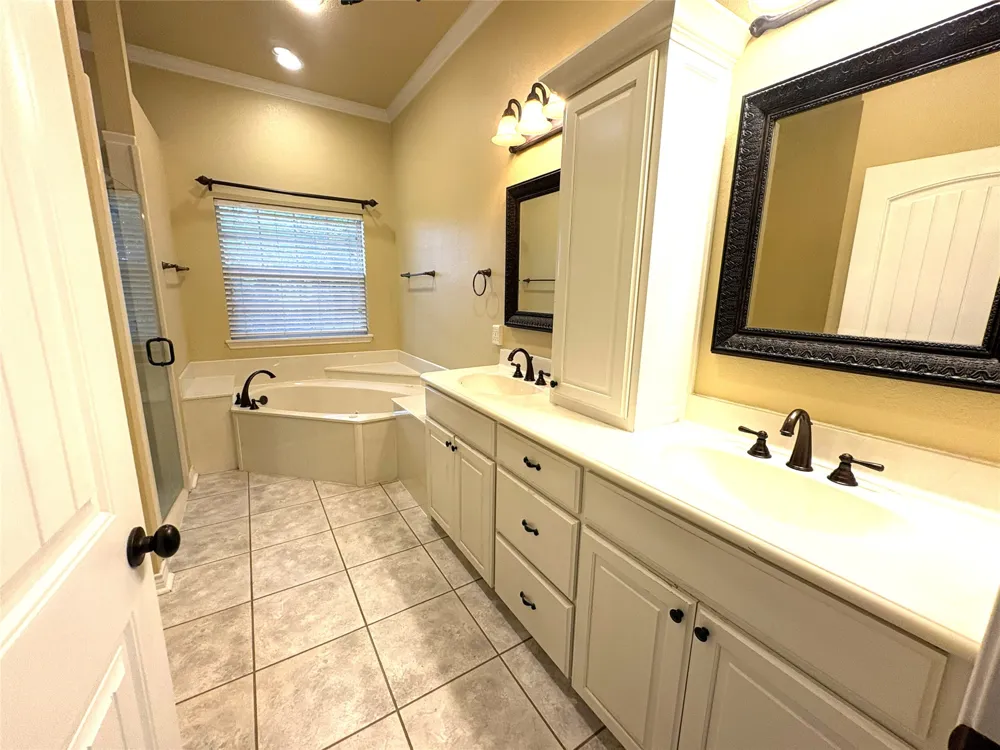 1170 Brazos Loop Gholson, TX 76705