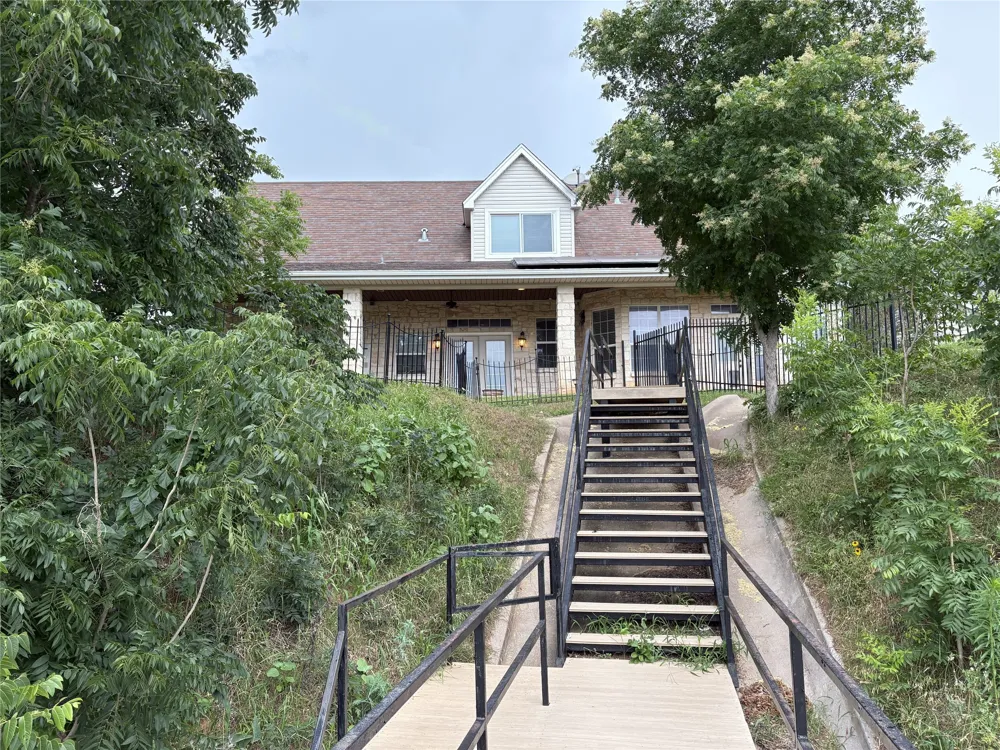 1170 Brazos Loop Gholson, TX 76705
