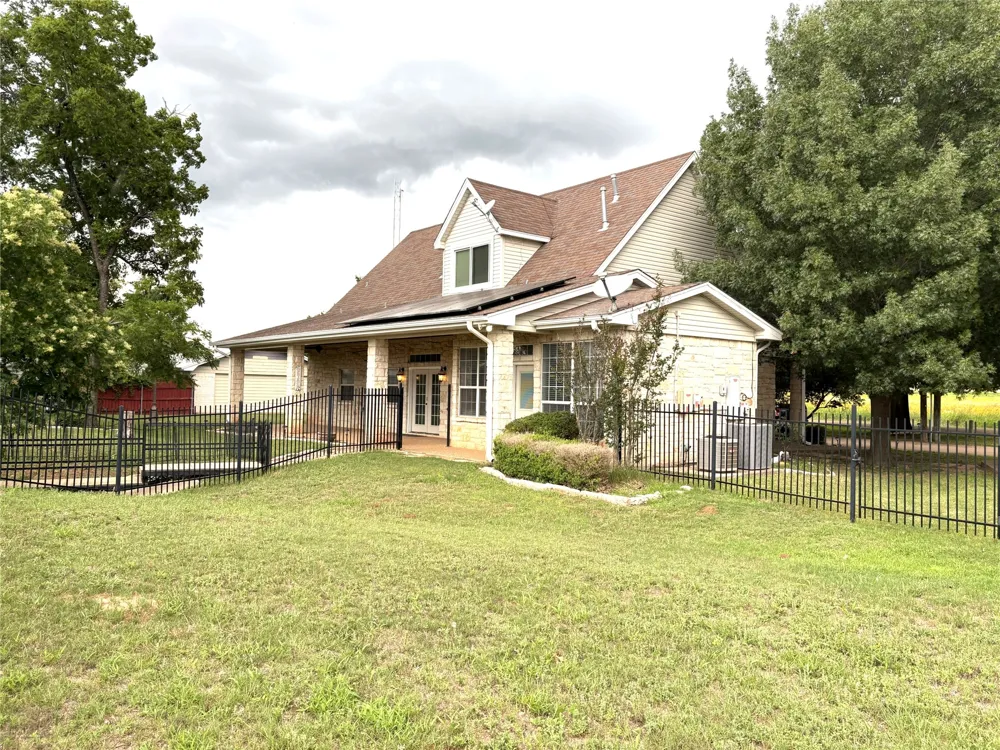 1170 Brazos Loop Gholson, TX 76705