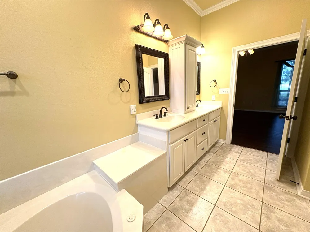 1170 Brazos Loop Gholson, TX 76705