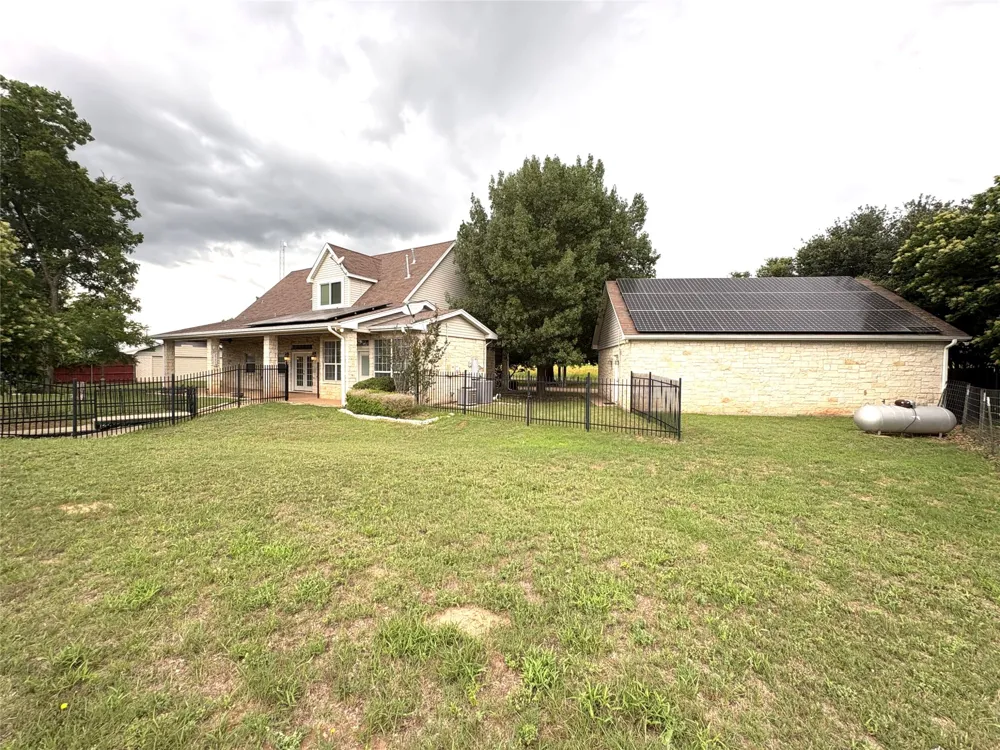 1170 Brazos Loop Gholson, TX 76705