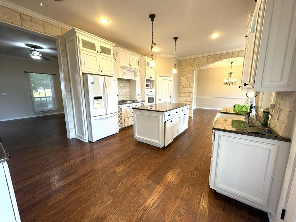 1170 Brazos Loop Gholson, TX 76705