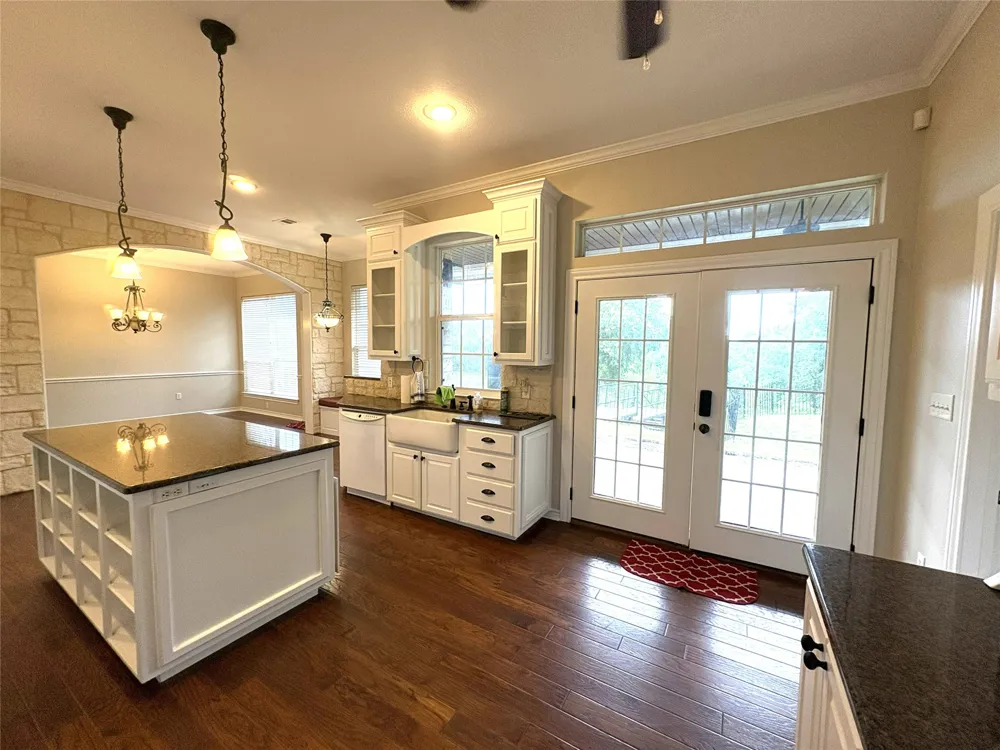 1170 Brazos Loop Gholson, TX 76705
