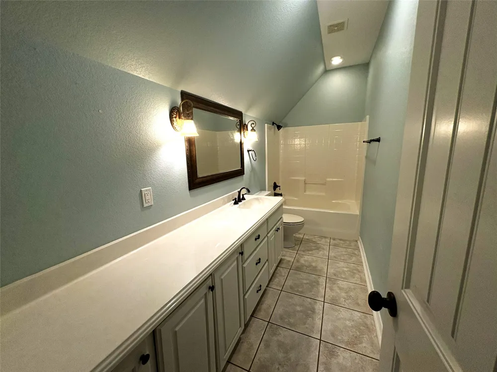 1170 Brazos Loop Gholson, TX 76705