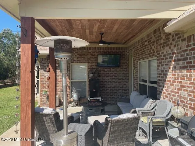 1018 Fairway Cove Mccomb, MS 39648
