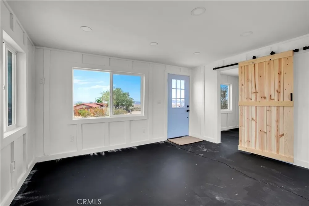 777 Quail Bush Road Landers, CA 92285