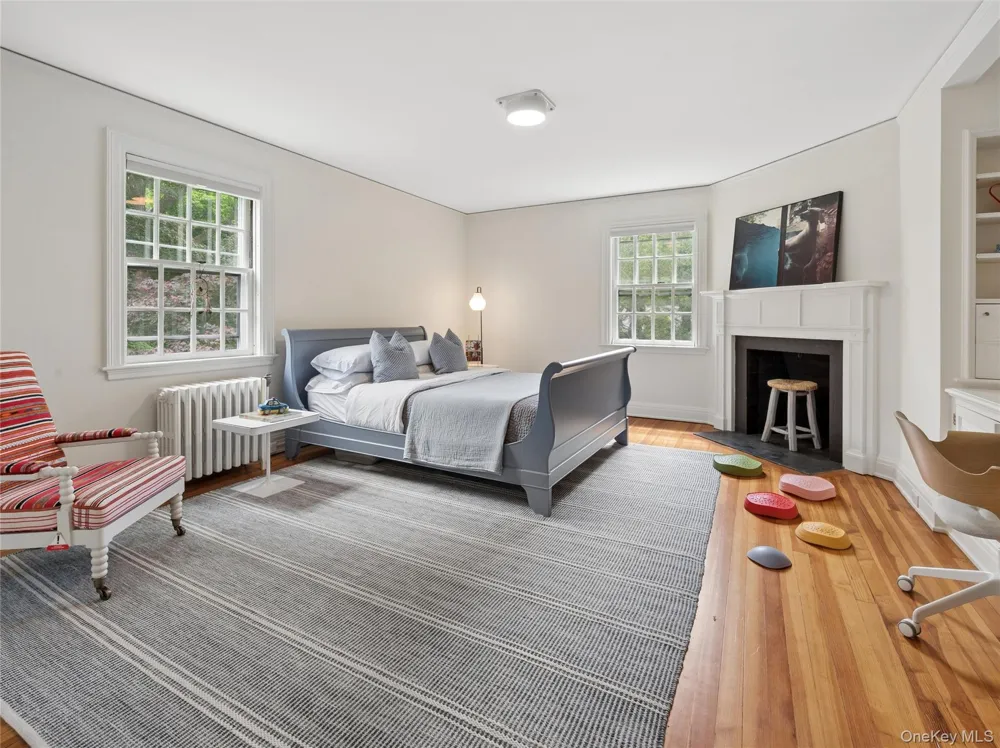 1384 Park Lane Pelham, NY 10803