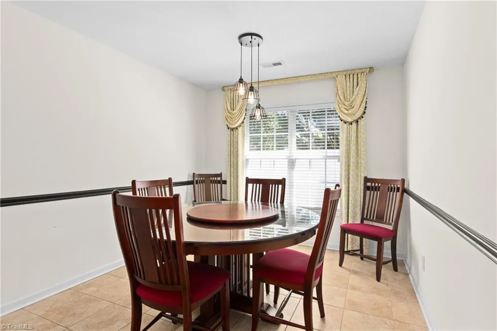 1595 Langdon Village Drive Clemmons, NC 27012