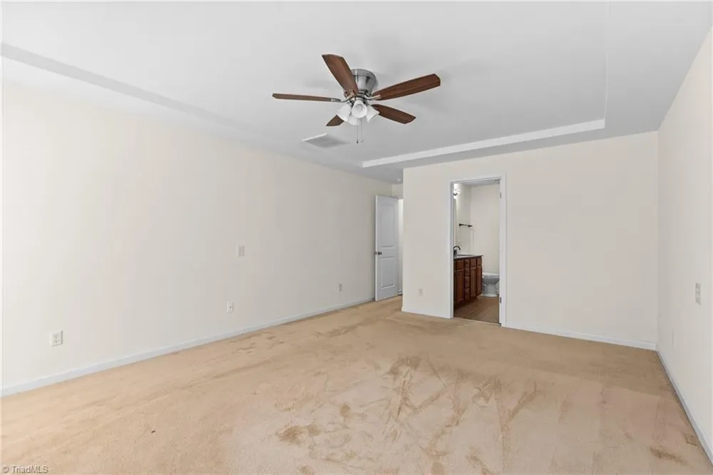 1595 Langdon Village Drive Clemmons, NC 27012