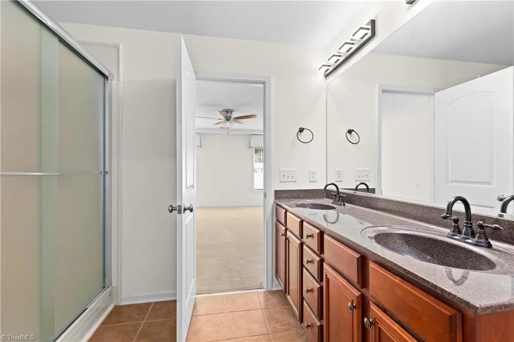 1595 Langdon Village Drive Clemmons, NC 27012