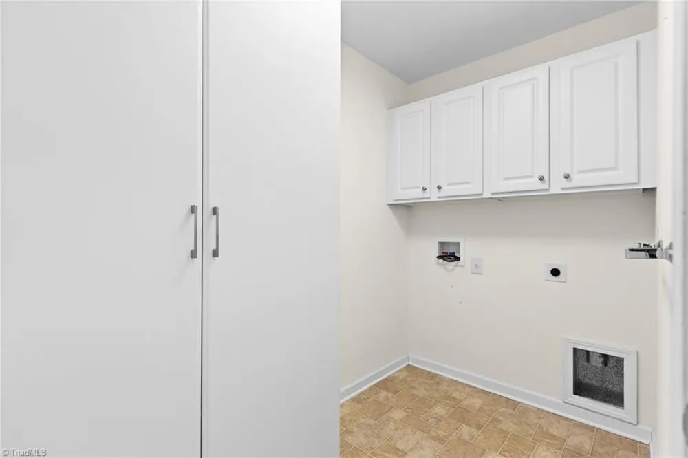 1595 Langdon Village Drive Clemmons, NC 27012
