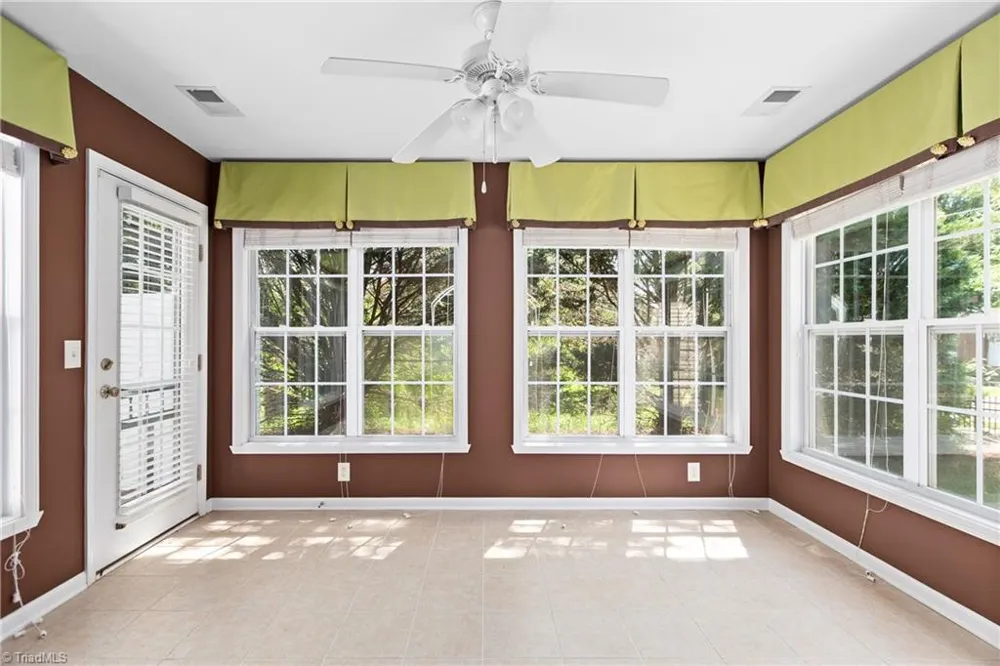 1595 Langdon Village Drive Clemmons, NC 27012