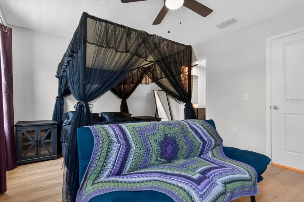 3083 VICTORIA INLET DRIVE Holiday, FL 34691