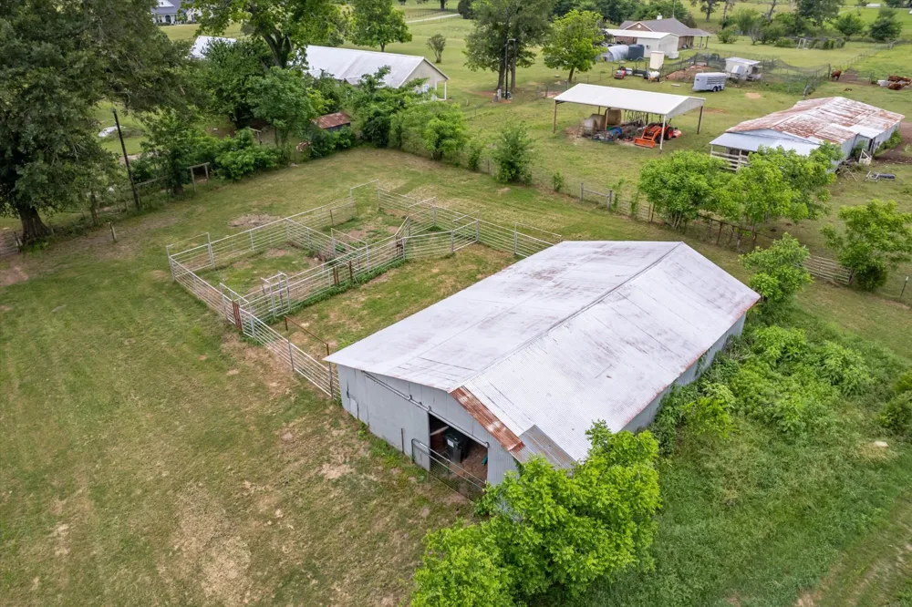 881 VZ County Road 4605 Ben Wheeler, TX 75754