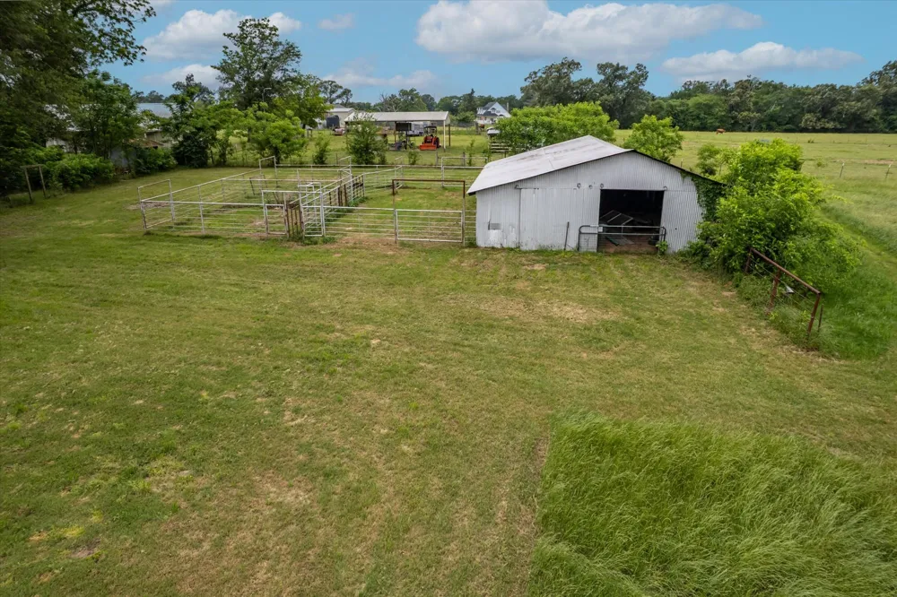 881 VZ County Road 4605 Ben Wheeler, TX 75754