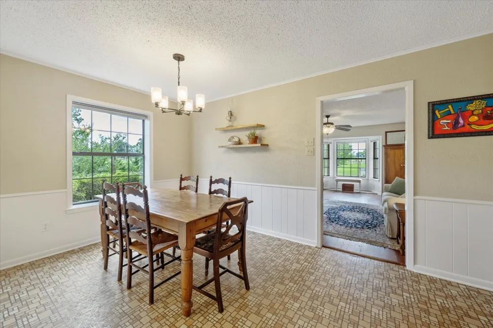 881 VZ County Road 4605 Ben Wheeler, TX 75754