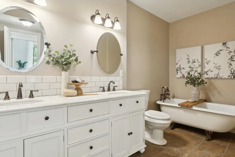 206 5th Street S Stillwater, MN 55082