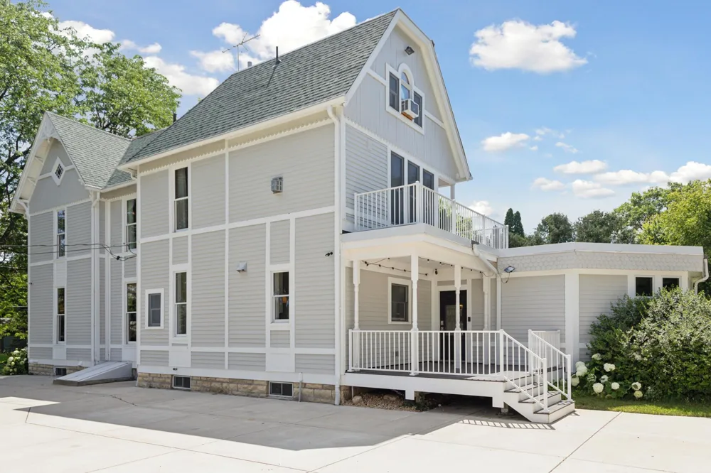 206 5th Street S Stillwater, MN 55082
