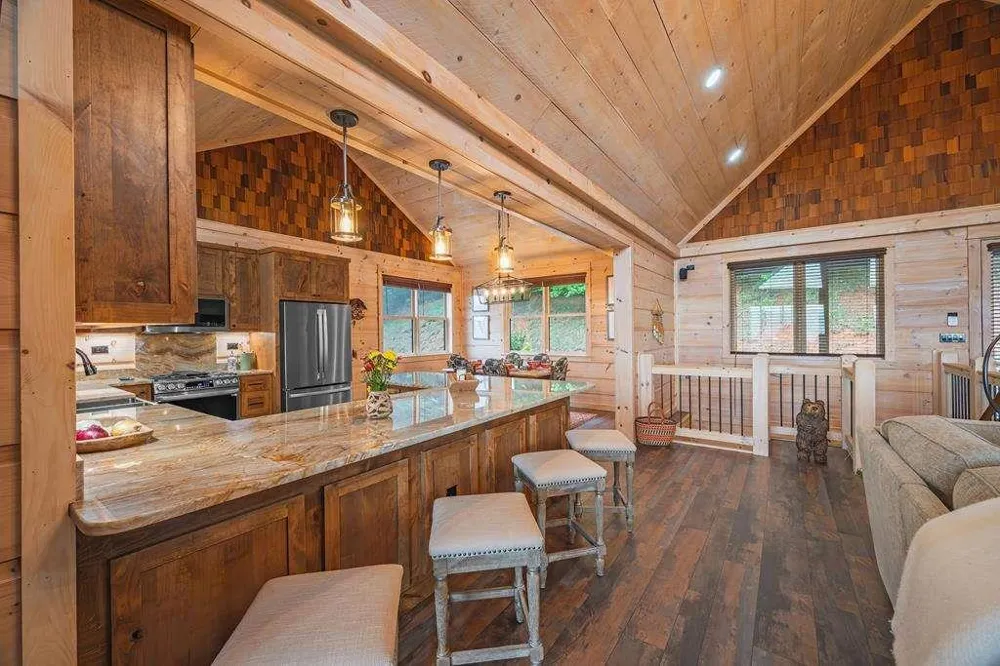 193 Pontoosuc Drive Mineral Bluff, GA 30559