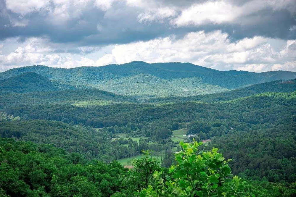 193 Pontoosuc Drive Mineral Bluff, GA 30559