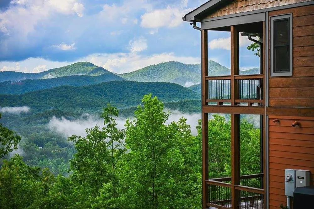 193 Pontoosuc Drive Mineral Bluff, GA 30559