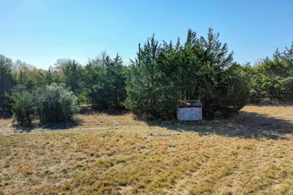 5 Manning Lane Madisonville, TX 77864