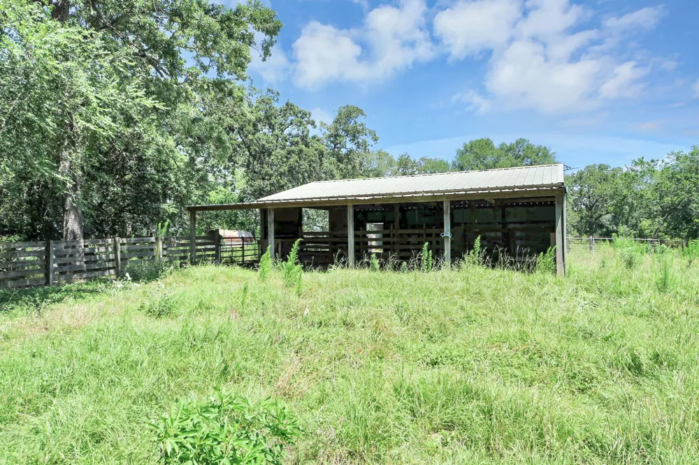 28222 Margerstadt Road Hockley, TX 77447