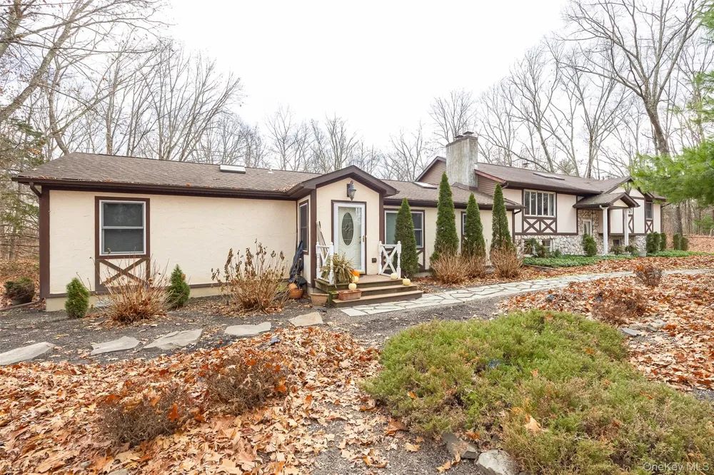 4 Kilmer Road Hyde Park, NY 12538