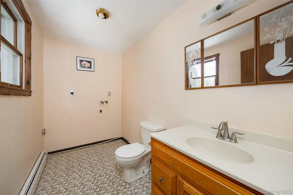 4 Kilmer Road Hyde Park, NY 12538