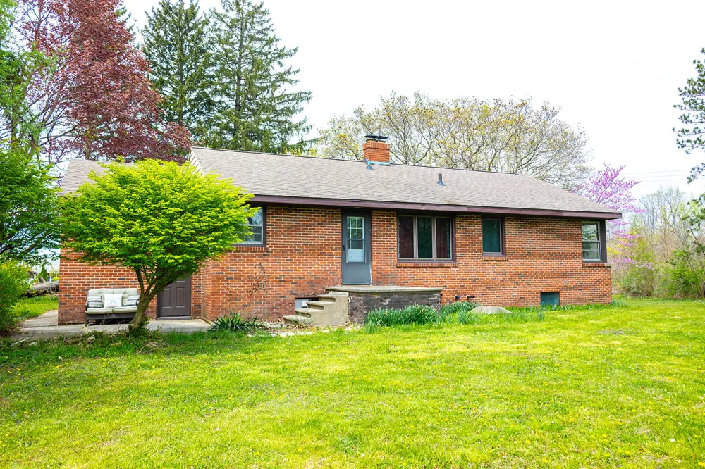 1359 Bell Avenue New Buffalo, MI 49117
