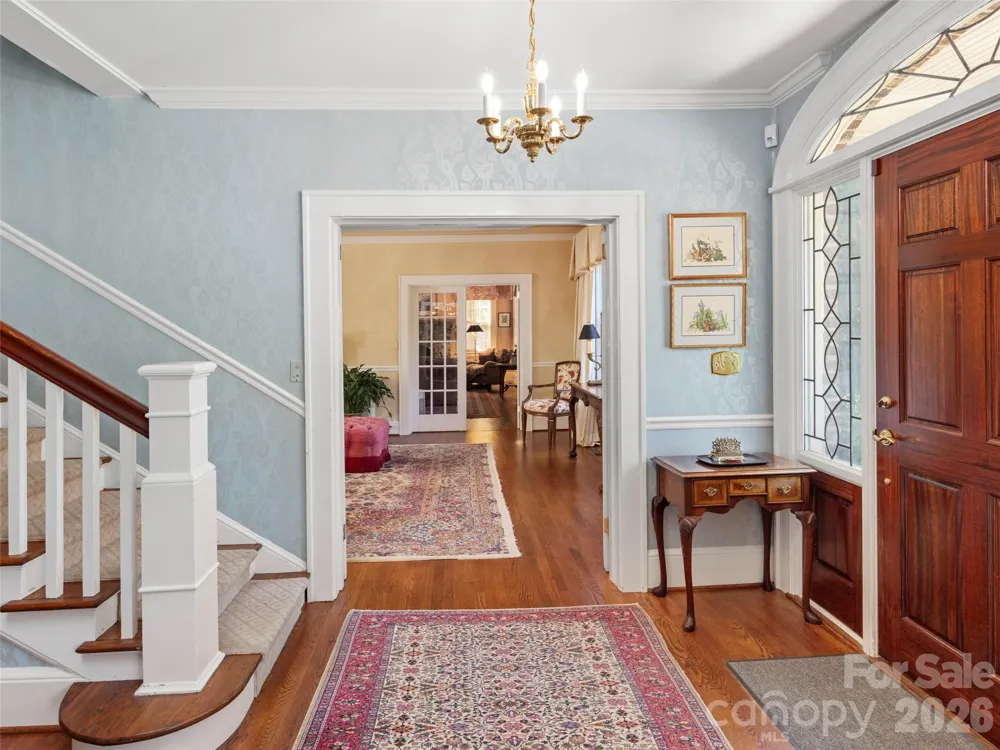 19 Blackwood Road Asheville, NC 28804