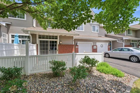 14172 Plymouth Avenue #28