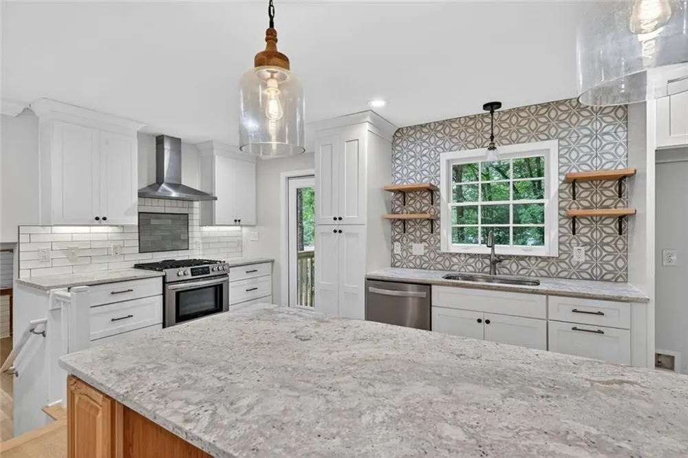 2037 Longview Way Chamblee, GA 30341