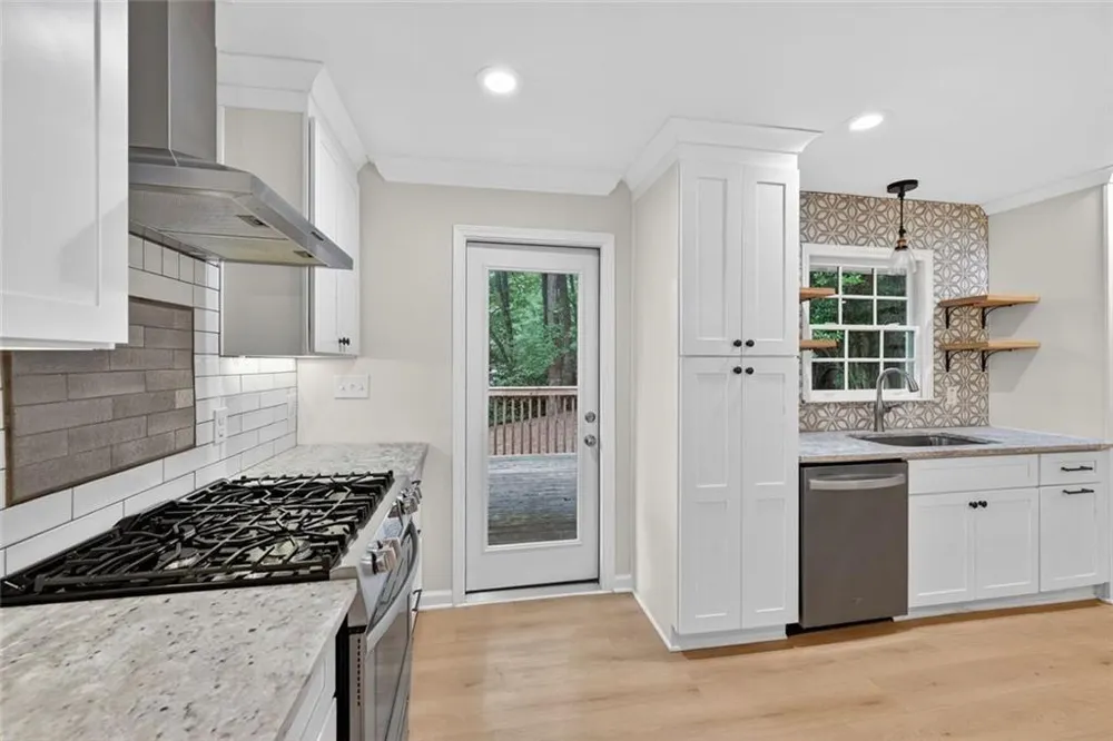 2037 Longview Way Chamblee, GA 30341