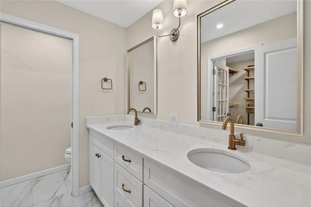 2037 Longview Way Chamblee, GA 30341