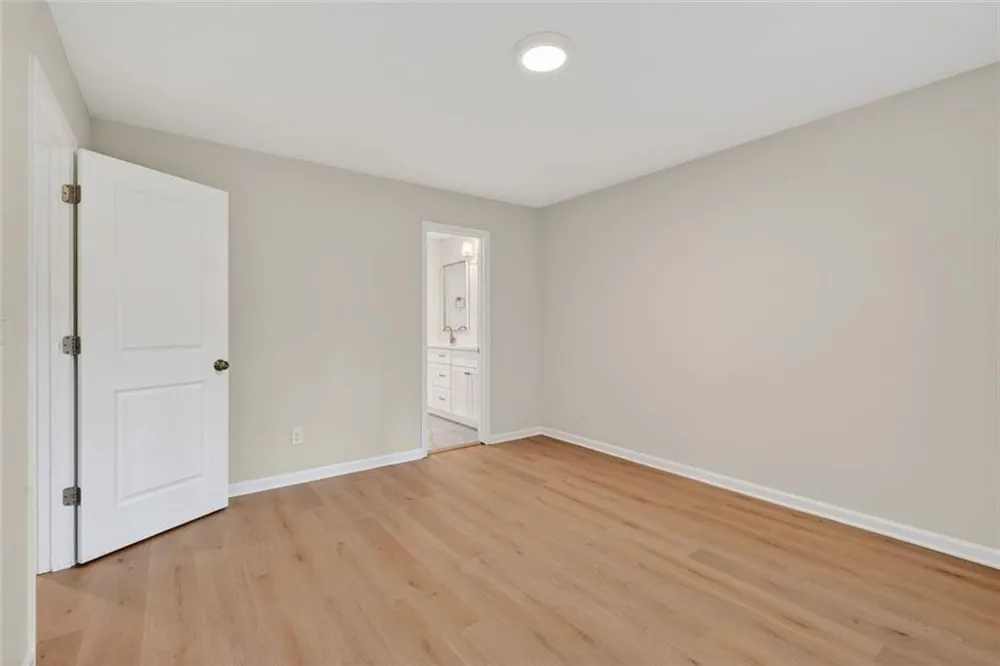 2037 Longview Way Chamblee, GA 30341