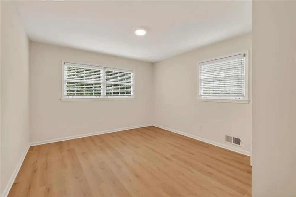 2037 Longview Way Chamblee, GA 30341