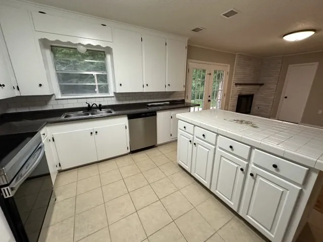 300 Pine Street Ore City, TX 75683