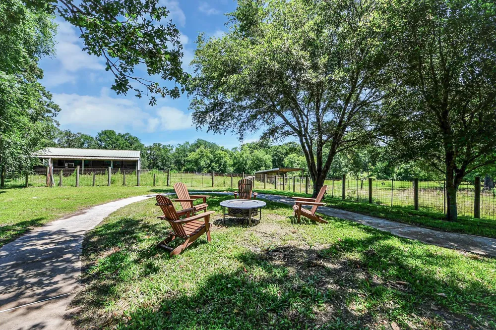 28222 Margerstadt Road Waller, TX 77484