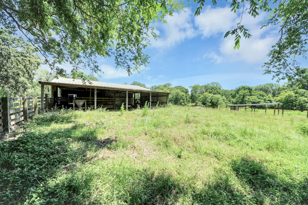 28222 Margerstadt Road Waller, TX 77484