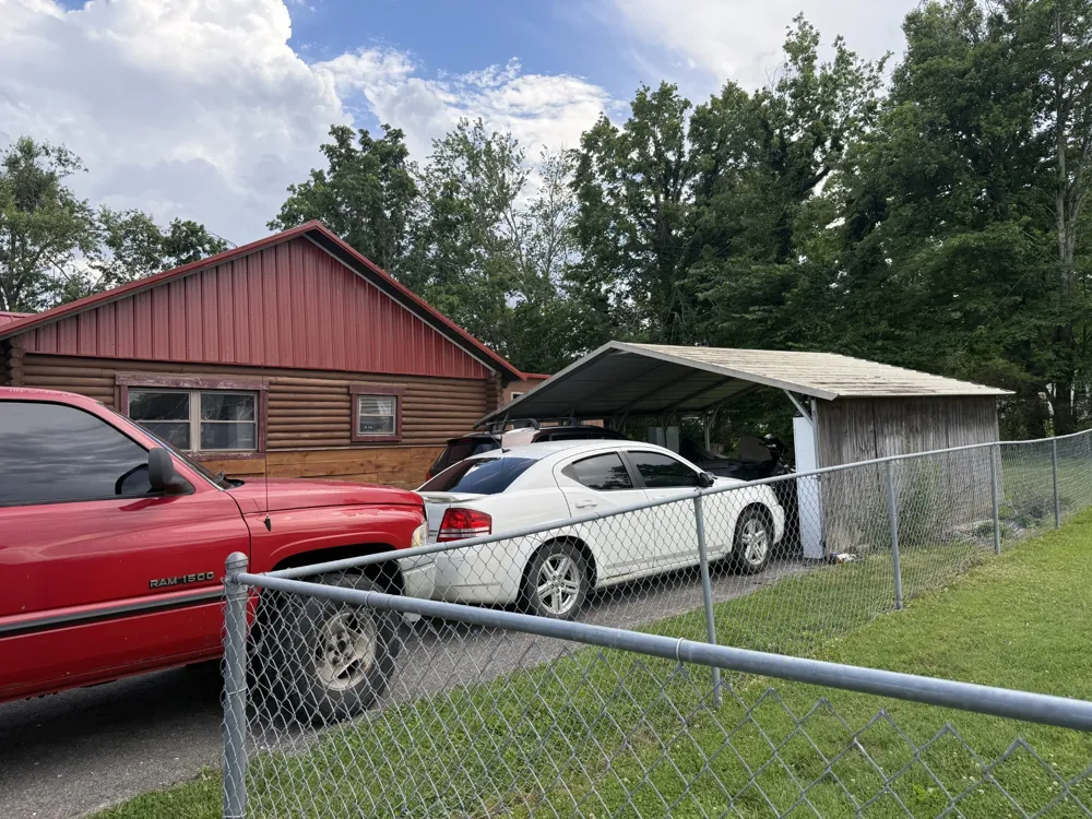 1408 Sue Ann Ln Lafayette, TN 37083
