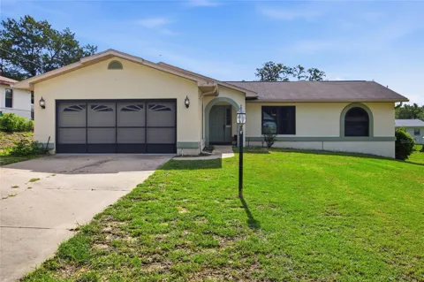 712 MAGNOLIA AVENUE