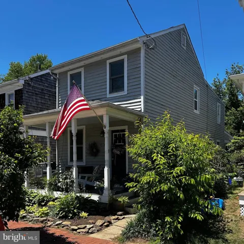 418 CHESAPEAKE AVENUE